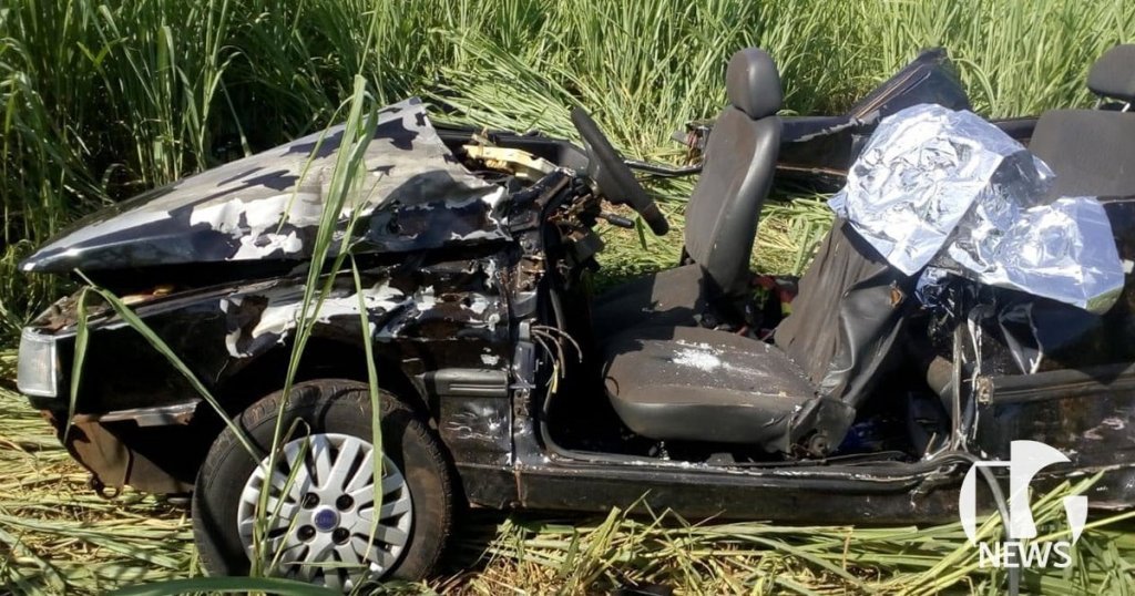 ilha-solteira-news-acidente-trevo-itapura-carro-onibus-dois-morrem-um-ferido