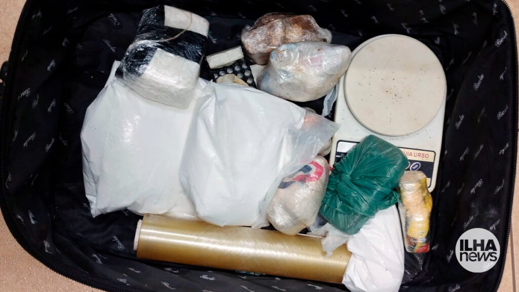 Polícia encontra quase 5 quilos de drogas em casa de jovem encontrado morto 2 ilha-news-droga-encontra-casa-jovem-morto-ilha-solteira