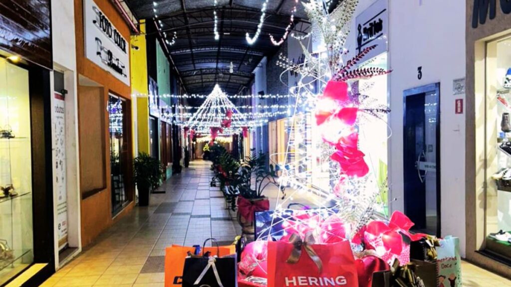 ilha-news-mini-shopping-norte-decoracao-de-natal-ilha-solteira