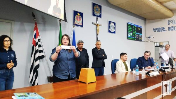 denuncia-pede-cassacao-prefeito-ilha-solteira