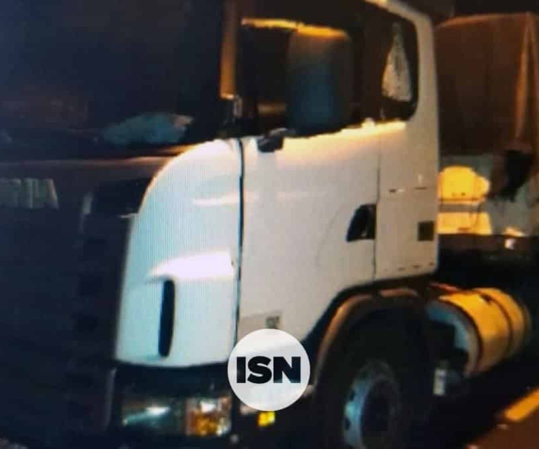 caminhao-roubado-tupaciguara-policia-militar-ilha-solteira-news caminhao-roubado-tupaciguara-policia-militar-ilha-solteira-news