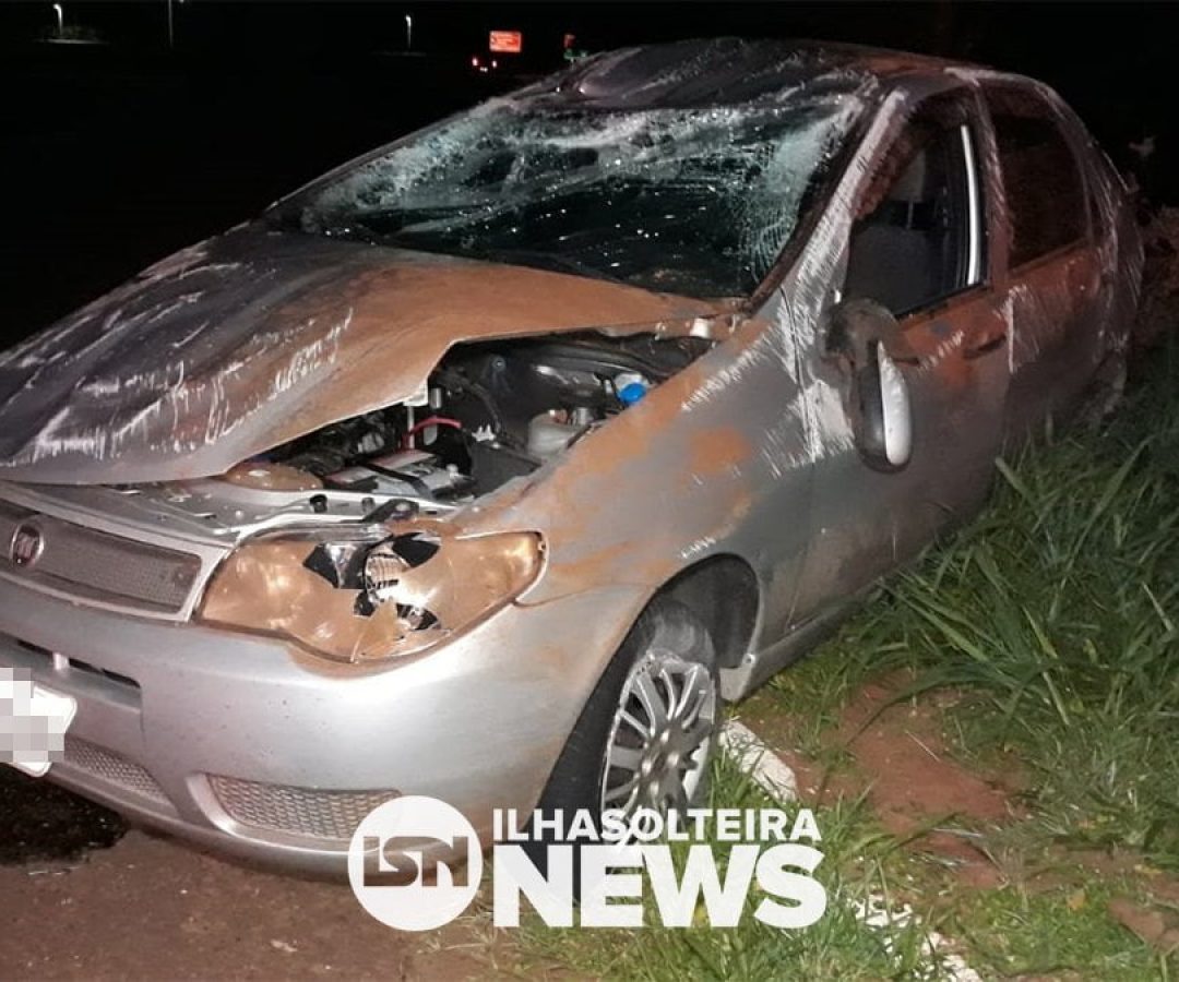 carro-capota-entrada-ilha-solteira-news