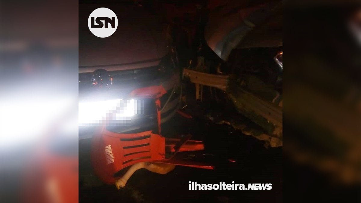 carro-invade-quiosque-de-pastel-ilha-solteira-news