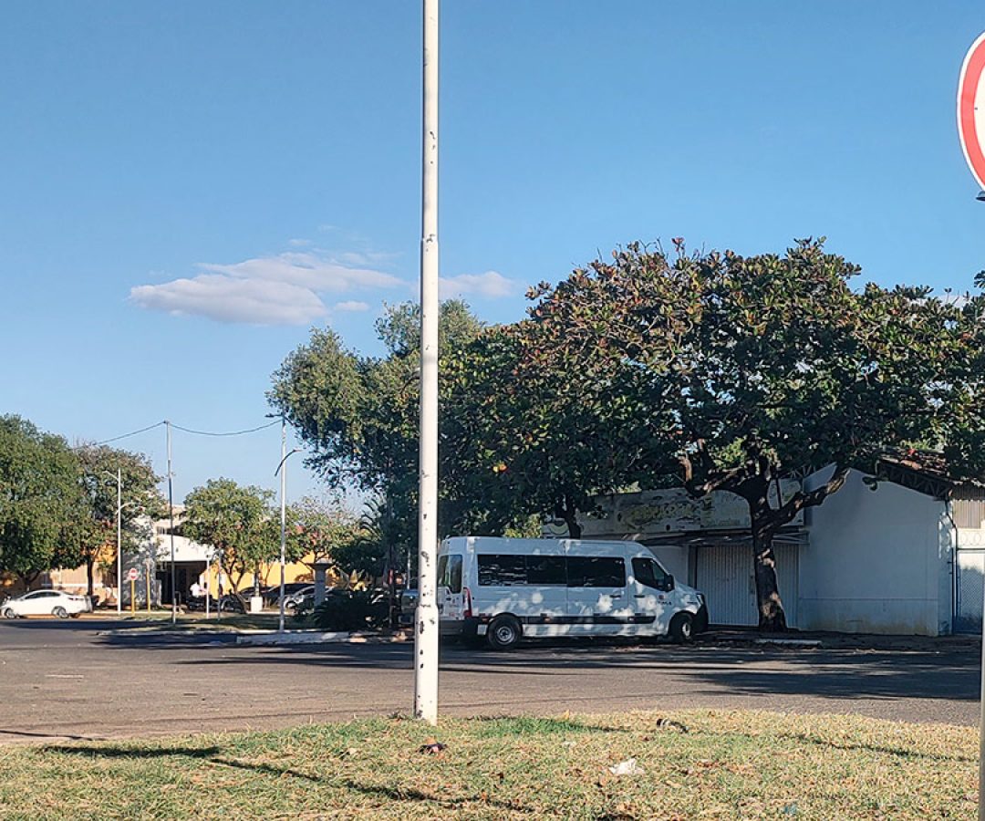 ilha-news-mulher-situacao-de-rua-tem-celular-roubado-ilha-solteira