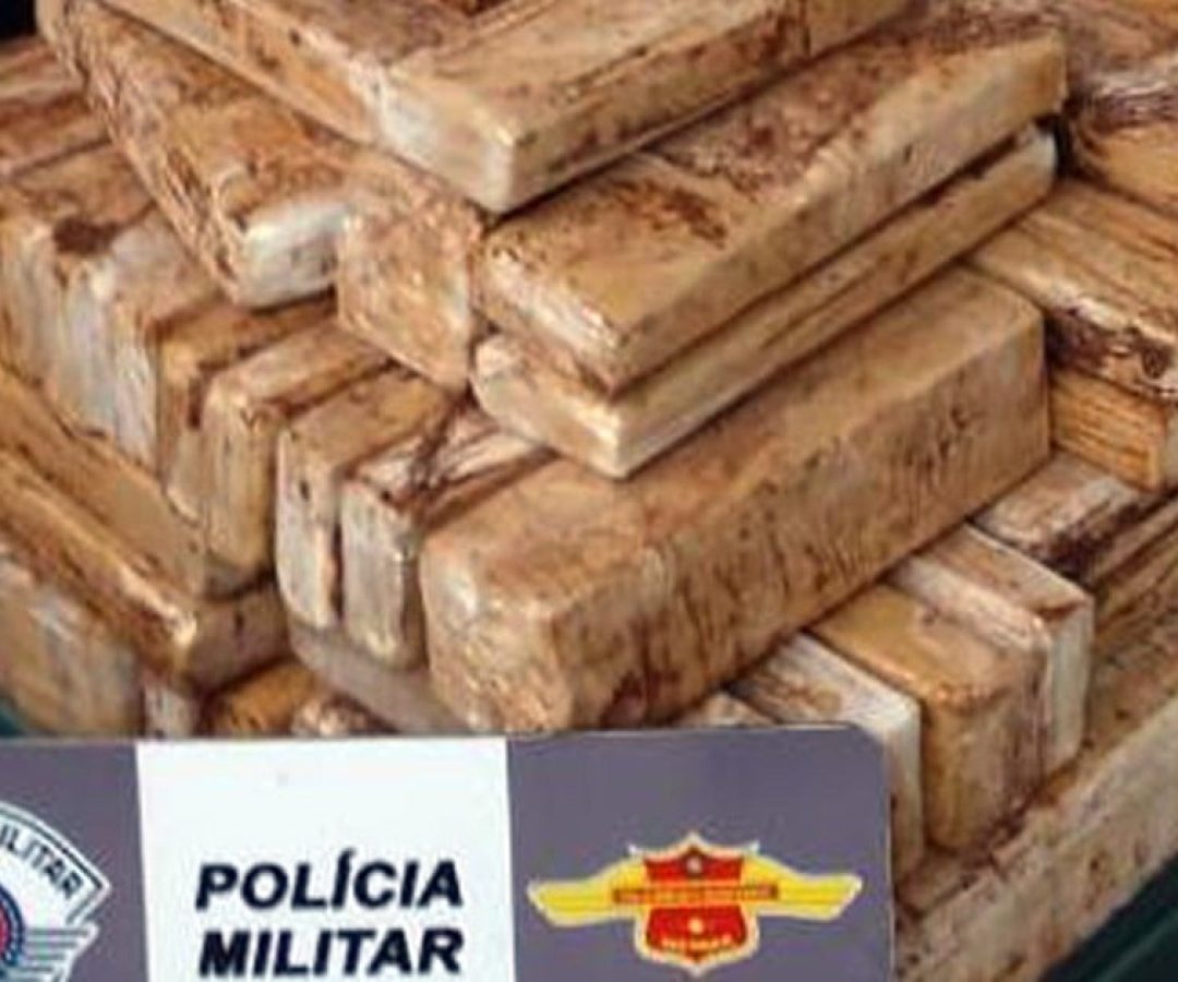 ilha-solteira-news-homem-preso-levando-85-tijolos-de-maconha-sao-jose-do-rio-preto