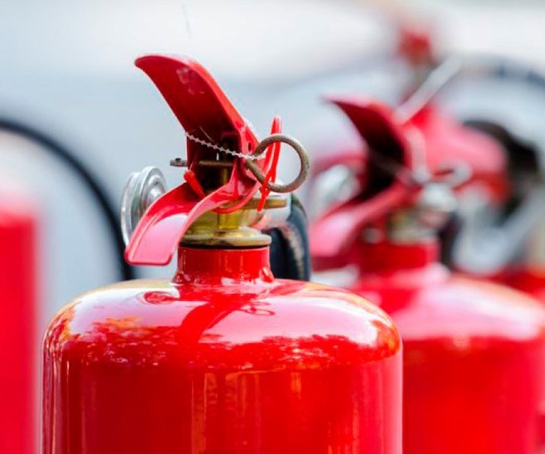 ilhanews-agente-impede-furto-extintores-incendio-escola-abbs-ilha-solteira
