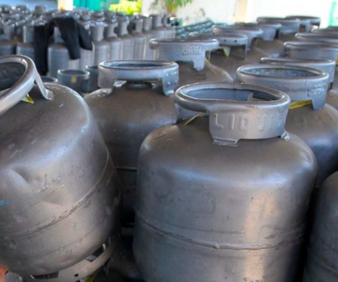 ilhanews-bolsonaro-anuncia-zerar-imposto-gas-cozinha-diesel-ilha-solteira