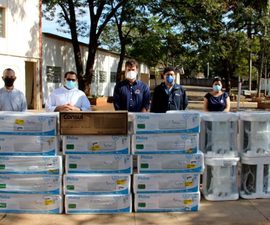 ilhanews ctg brasil entrega 15 aparelhos de ar-condicionado ao hospital regional ilha solteira