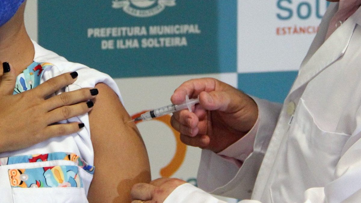 ilhanews-fura-fila-vacinacao-covid-19-ilha-solteira