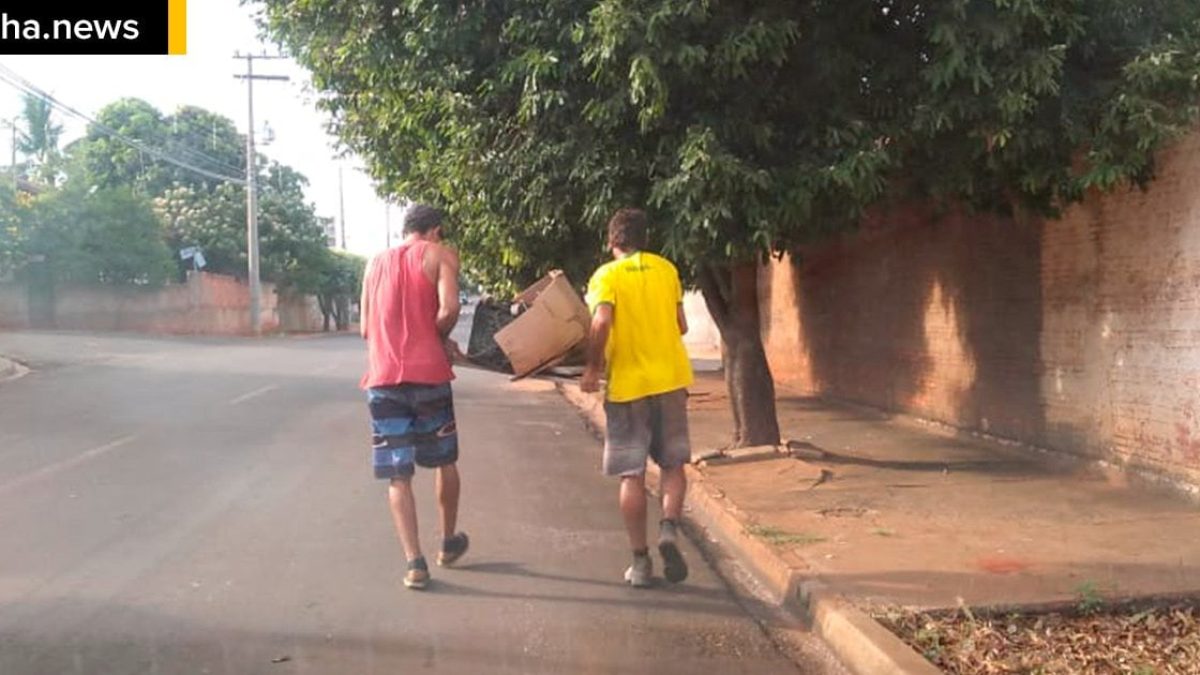 ilhanews-ladroes-carregam-equipamento-da-unesp-ilha-solteira