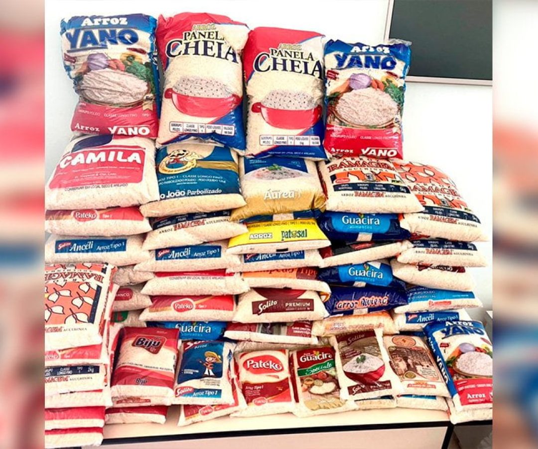 ilhanews-profissionais-seguranca-publica-doam-alimentos-vacinacao-ilha-solteira