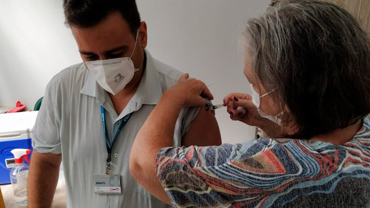 ilhanews-recebe-mais-410-doses-vacina-coronavac-ilha-solteira