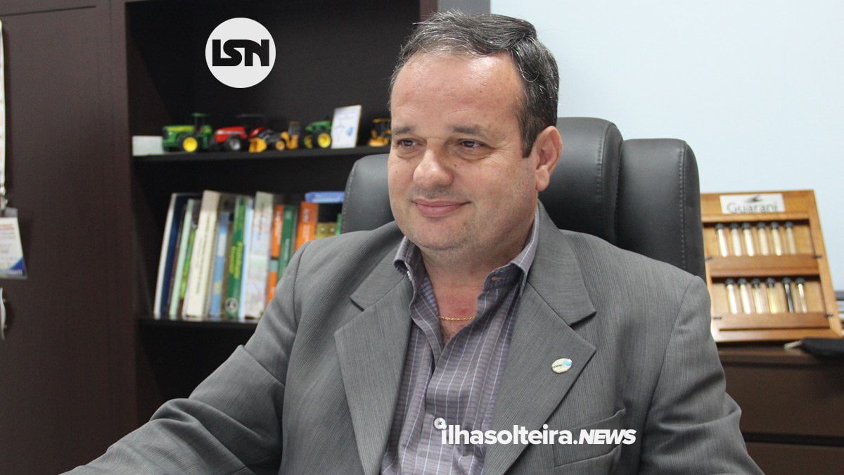 merito-15-de-outubro-enes-furlani-diretor-unesp-ilha-solteira-news