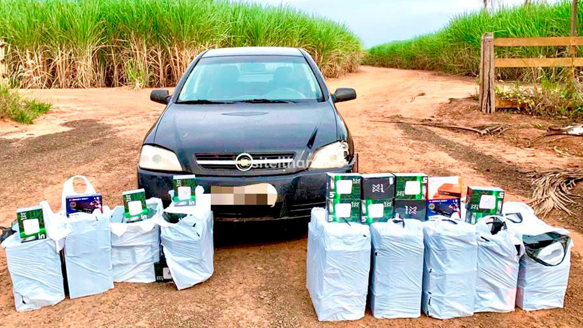 polícia militar apreende carro carregado com tv box