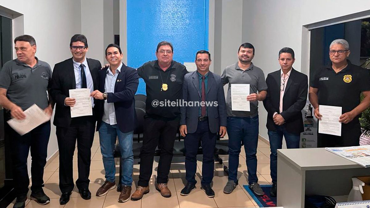 policiais civis de ilha solteira homenageados na câmara de selvíria